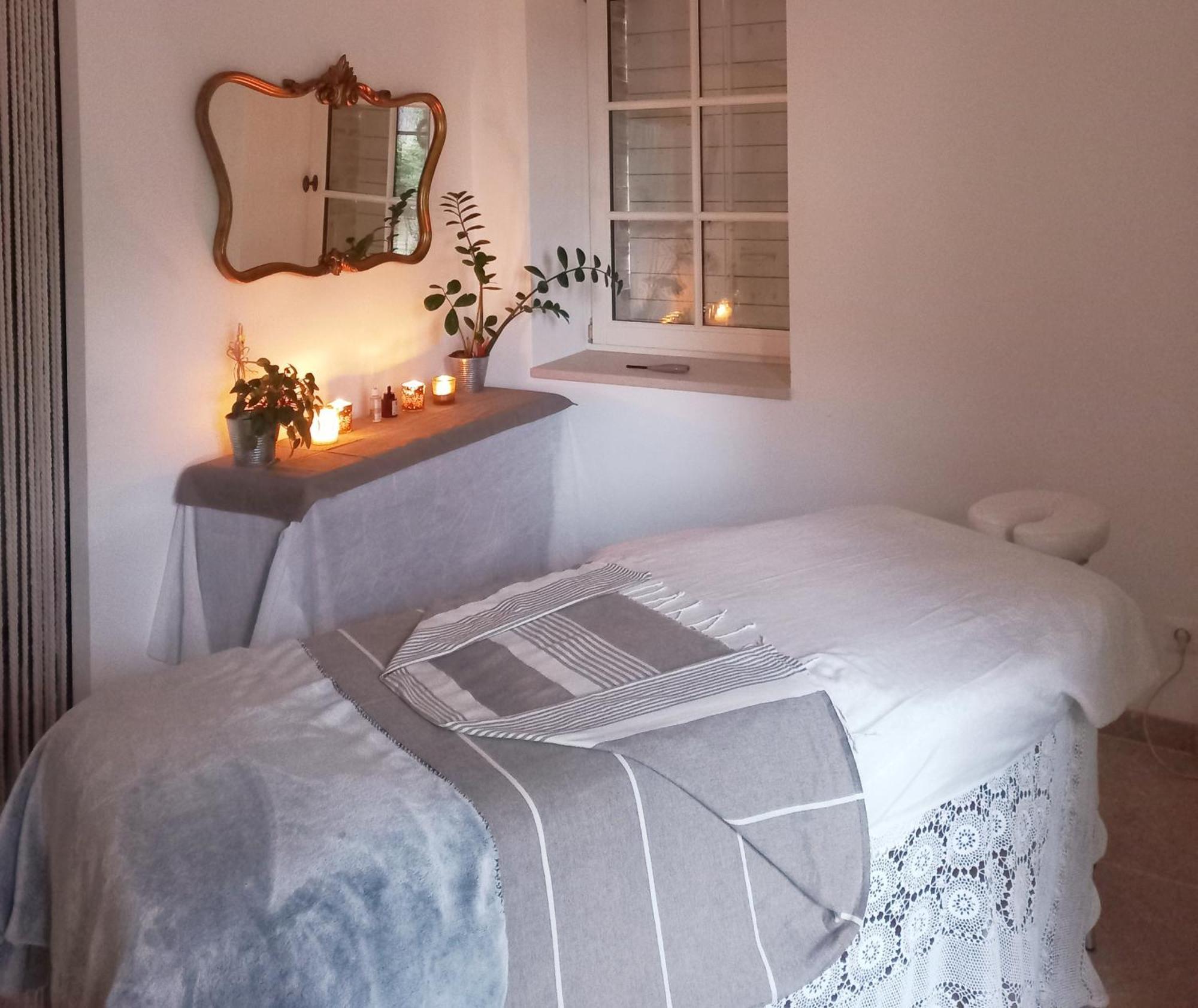 Maisonette Et Spa Bois La Bégude-de-Mazenc 外观 照片